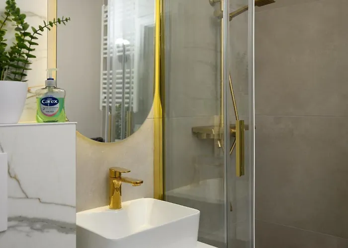 Lägenhet Kwatera W Centrum Do 5 Osob Słupsk